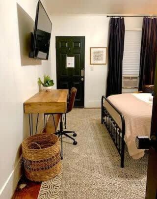 Spacious 4Br Retreat In The Heart Of Lafayette Luaran gambar